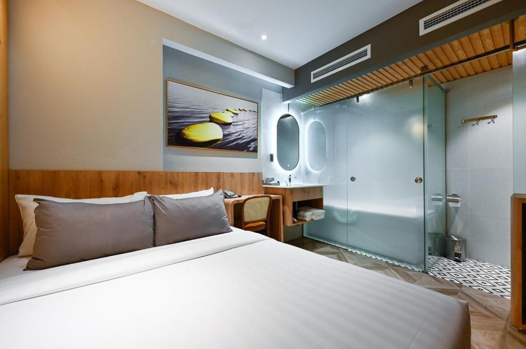 La Opera Saigon 3* TP. Hồ Chí Minh